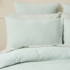 Alba Quilt Cover