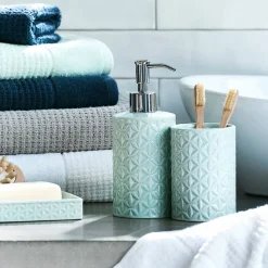 Almada Bathroom Accessories