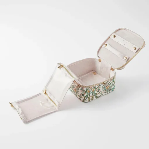 Anika Jewellery Cube