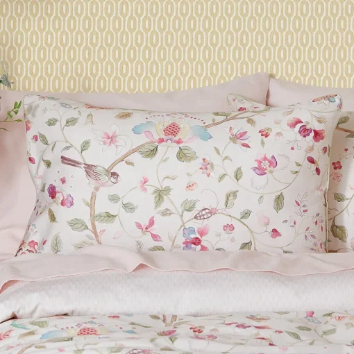Arils Garden Quilt Cover