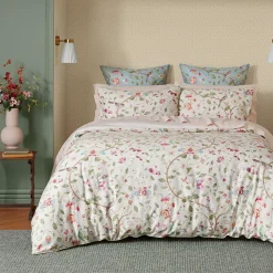 Arils Garden Quilt Cover