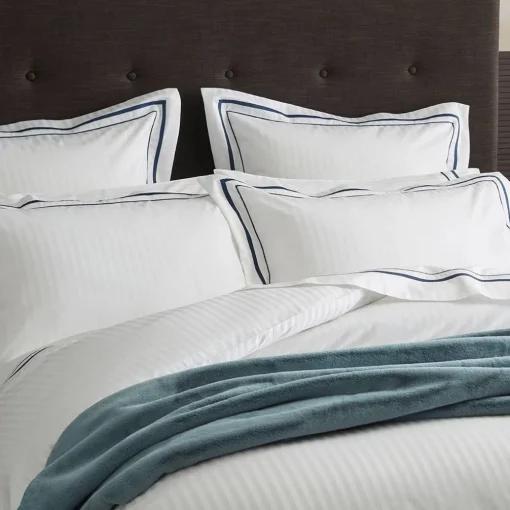 Cambridge 800TC Egyptian Cotton Quilt Cover - White Silver