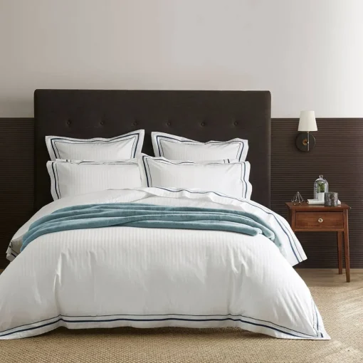 Cambridge 800TC Egyptian Cotton Quilt Cover - White Silver