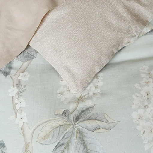 Chestnut Tree Quilt Cover