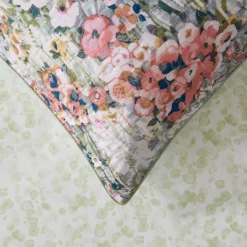 Conchita Quilt Cover