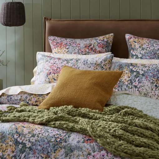 Conchita Quilt Cover