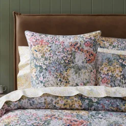 Conchita Quilt Cover