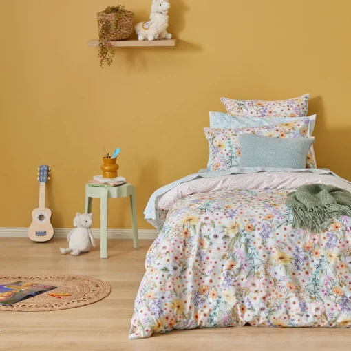 Dolores Quilt Cover
