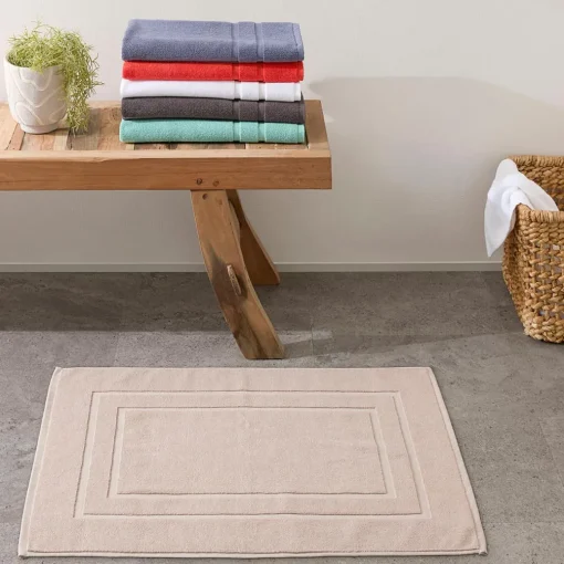 Egyptian Luxury Towel - Coral Red