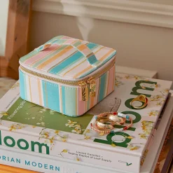 Finley Jewellery Cube