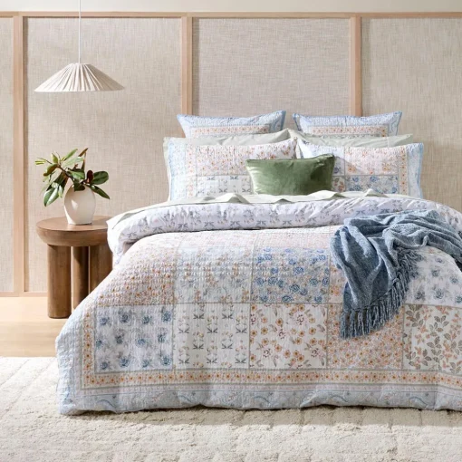 Florin Quilt Cover