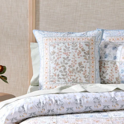 Florin Quilt Cover