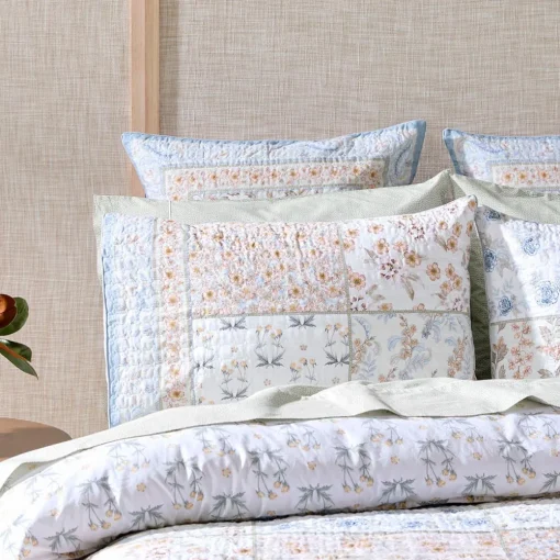 Florin Quilt Cover