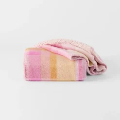 Gemma Sherpa Throw