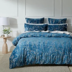 Gwendoline Velvet Quilt Cover