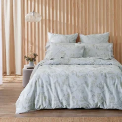 Honesty Quilt Cover