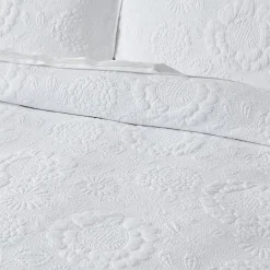Isabeau Quilt Cover