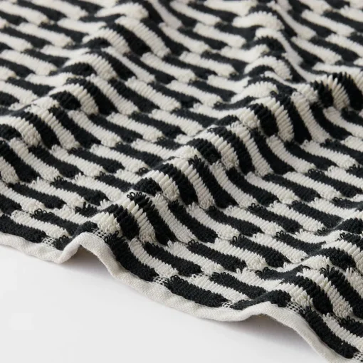 Jasper Towels - Black/White