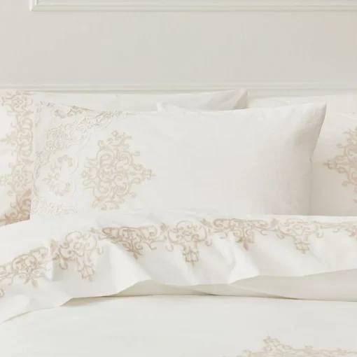 Jolie Quilt Cover