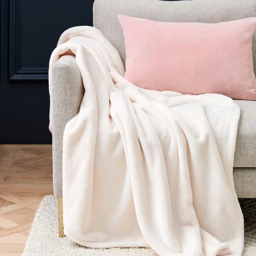 Kingston Throw - Pine