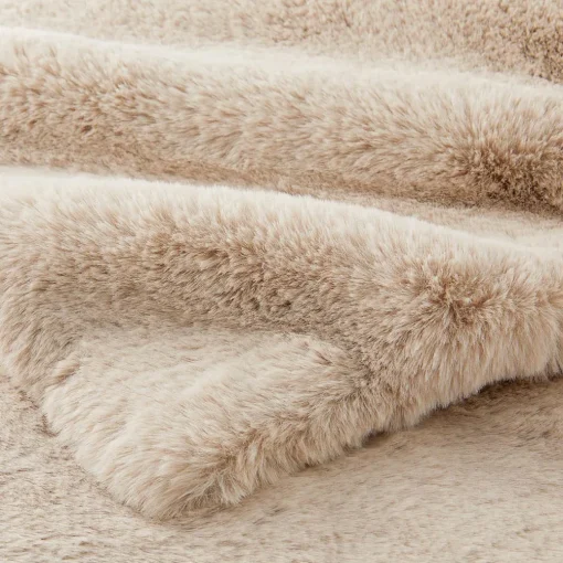 Luxury Faux Fur Throw - Silver
