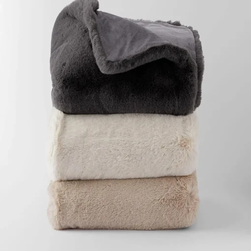 Luxury Faux Fur Throw - Silver