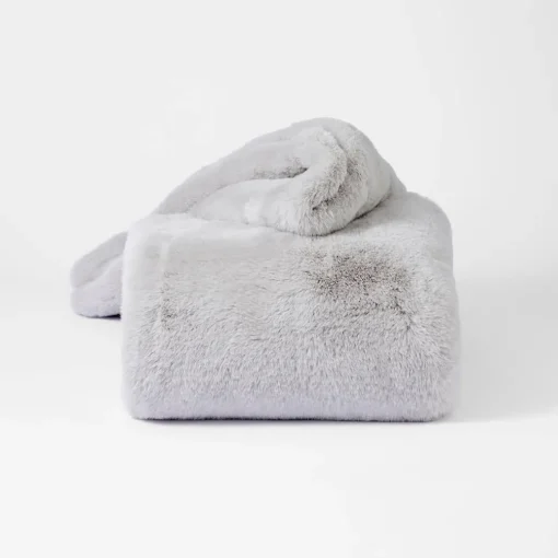 Luxury Faux Fur Throw - Silver