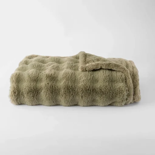 Malmo Faux Fur Throw - Pumice