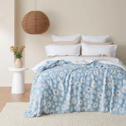 Marguerite Sherpa Blanket - Blue