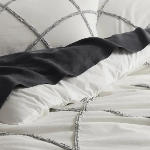 Meridian Quilt Cover