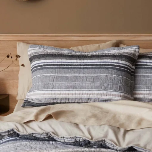 Merrick Quilt Cover