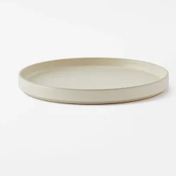 Nomad Dining - Cream