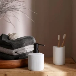 Odin Bathroom Accessories