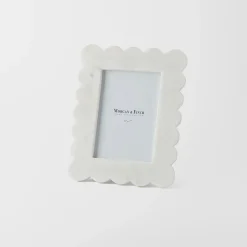 Scallop Marble Photo Frame