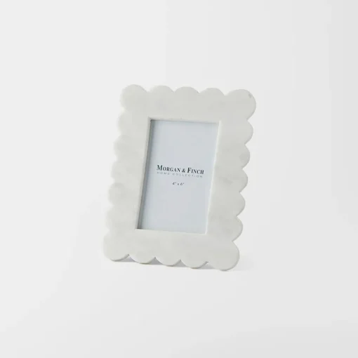 Scallop Marble Photo Frame