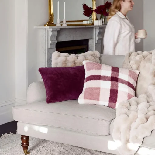 Super Soft Cushion - Pink