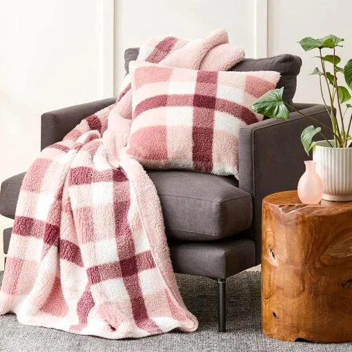 Super Soft Cushion - Pink