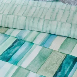 Tanqueray Quilt Cover