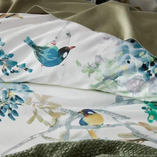 Wisteria Falls Quilt Cover