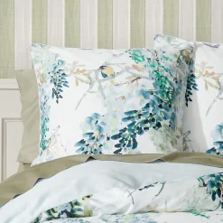 Wisteria Falls Quilt Cover