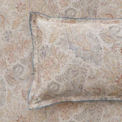 Yasmina Quilt Cover