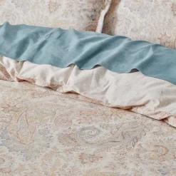 Yasmina Quilt Cover
