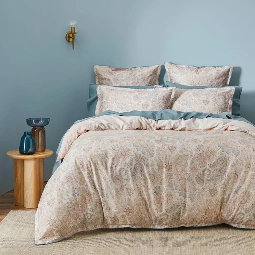 Yasmina Quilt Cover