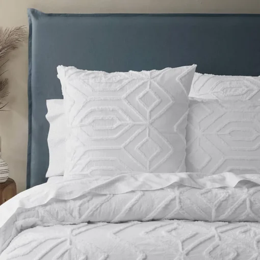 Ziggy Quilt Cover